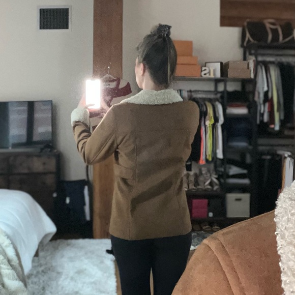 ✨SALE✨ HILARY RADLEY | Faux Fur Coat - Picture 3 of 11